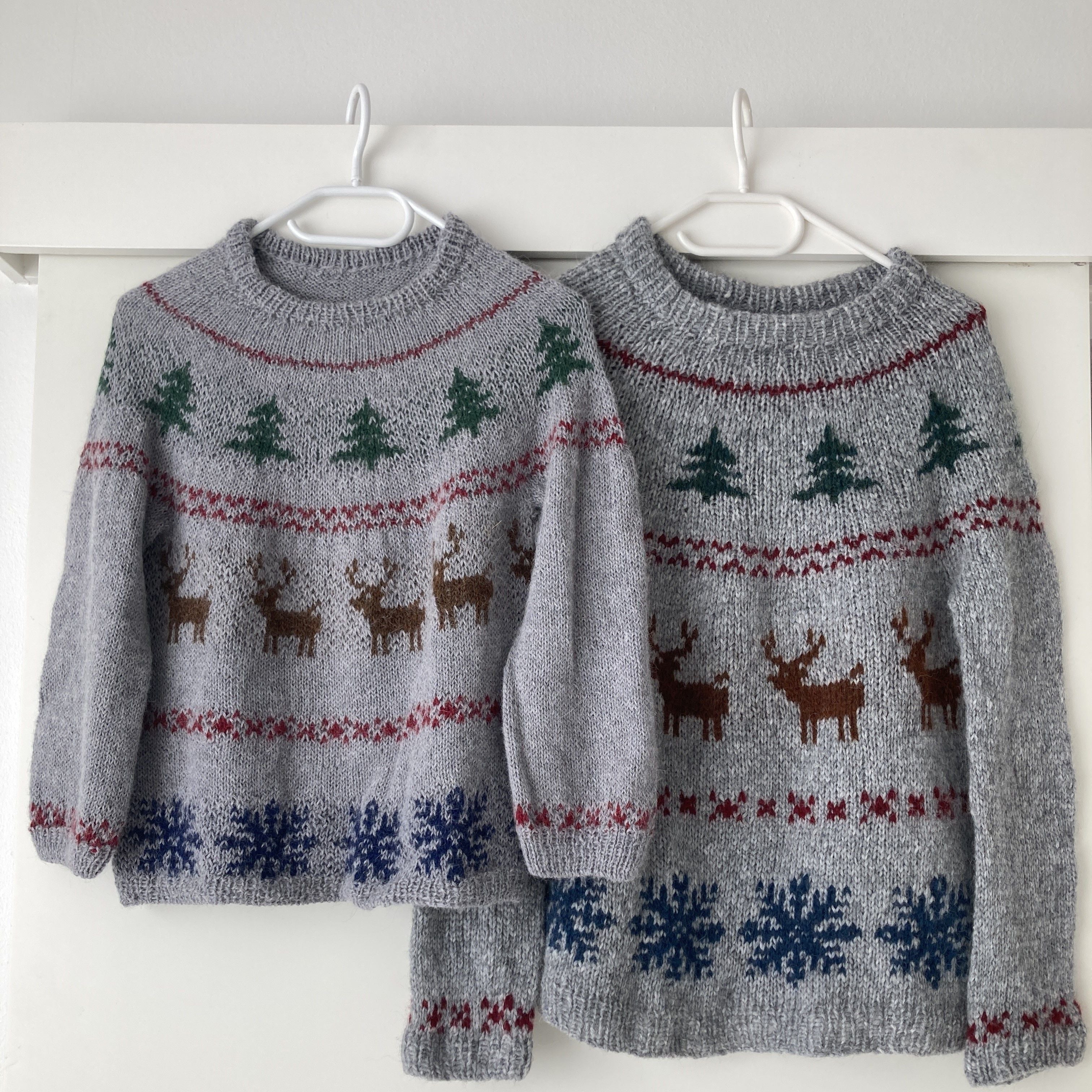 Holly Pines - Sweater - Image 4